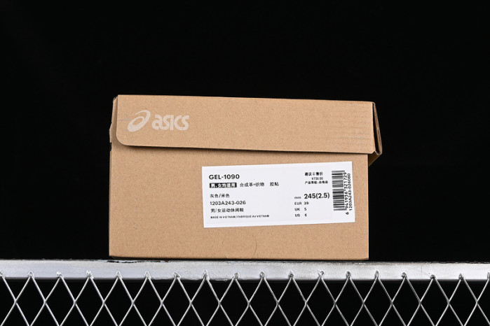 As*ic*s Sneaker 1303A243-026