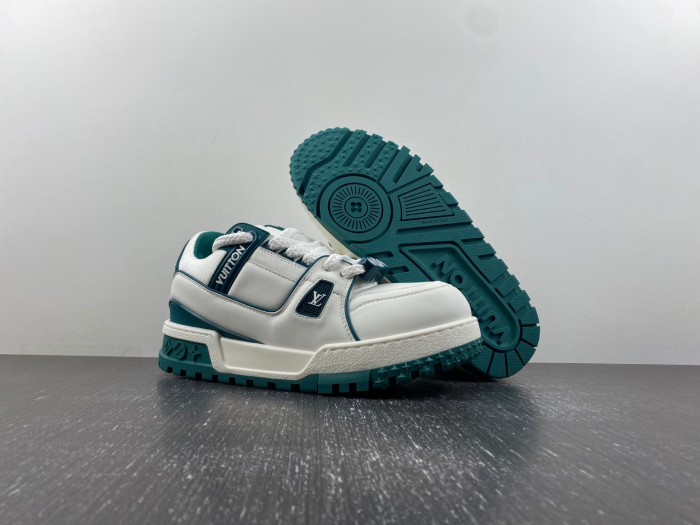 l0vt sneakers