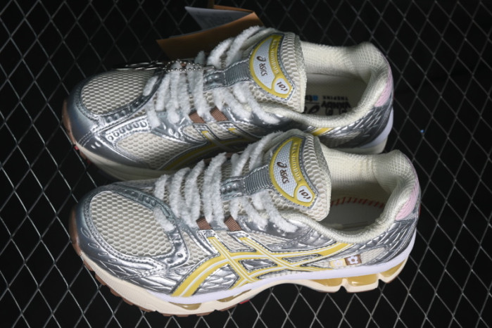 As*ic*s Gel-Nimbus 10.1 Vandy The Pink Atmos 1203A865-752