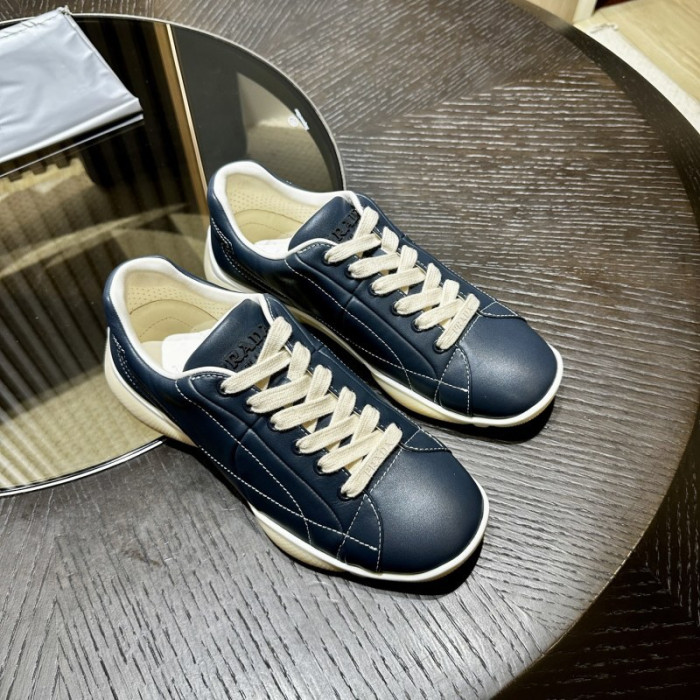 Pra*a SNEAKER