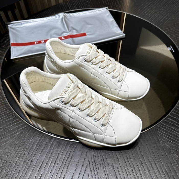 Pra*a SNEAKER