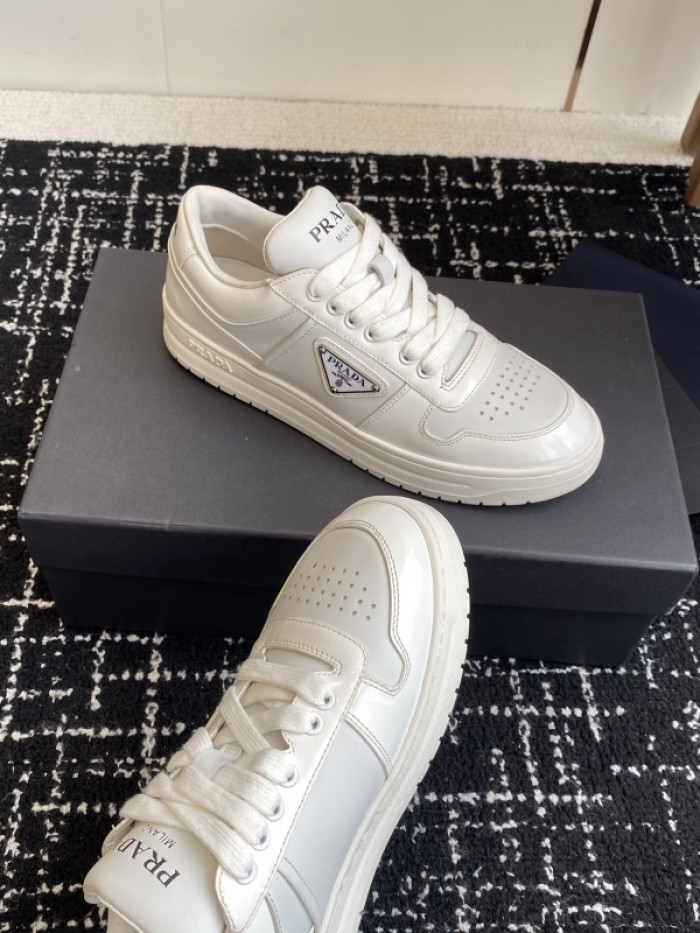 Pra*a SNEAKER