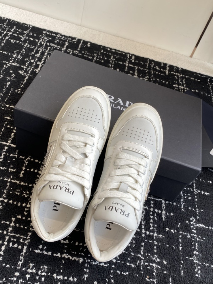Pra*a SNEAKER