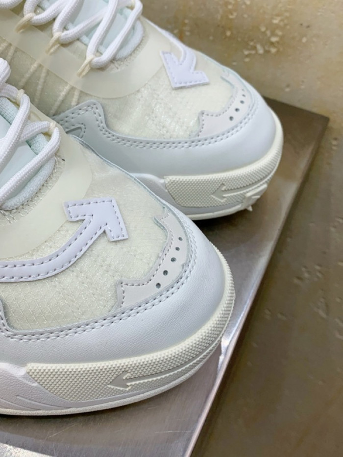 OFF-WHITE ODSY-2000