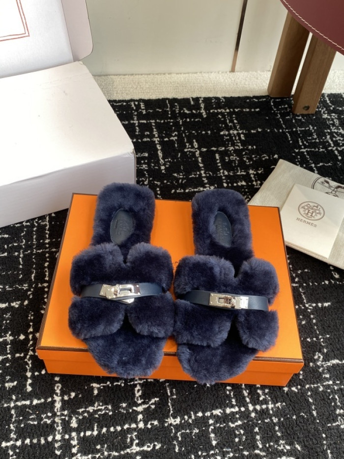 H**mes SLIPPERS