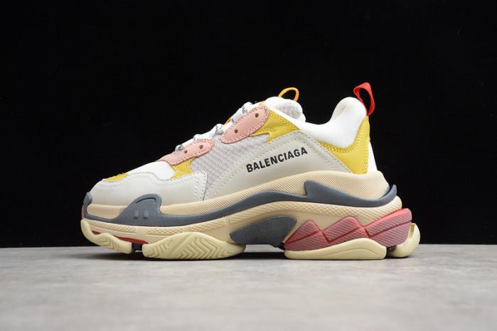 Ba*len*cia*ga triple s w09o5 9030