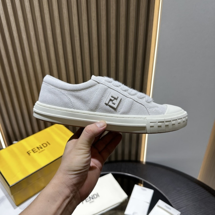 F**di SNEAKERS