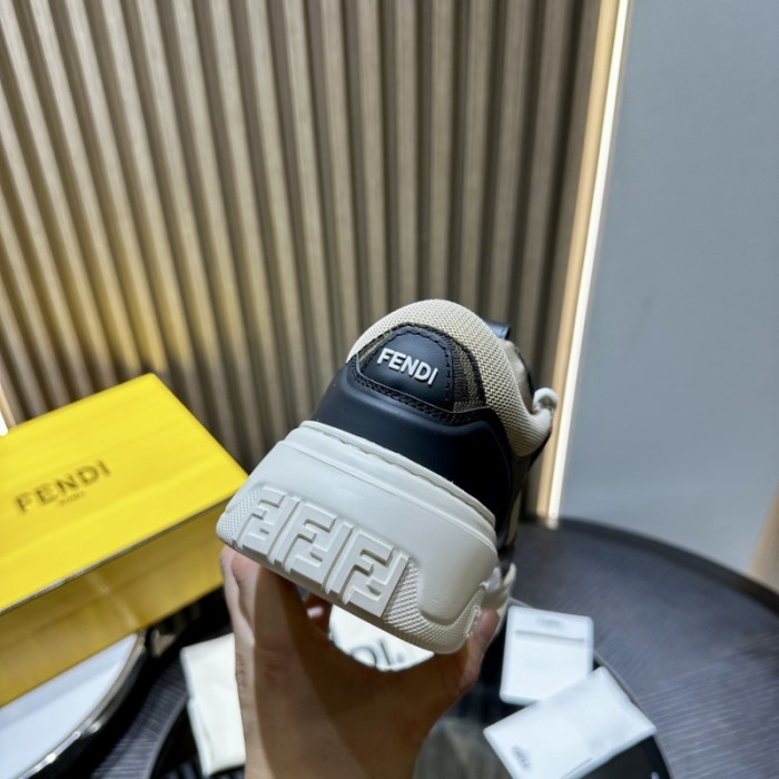 F**di SNEAKERS