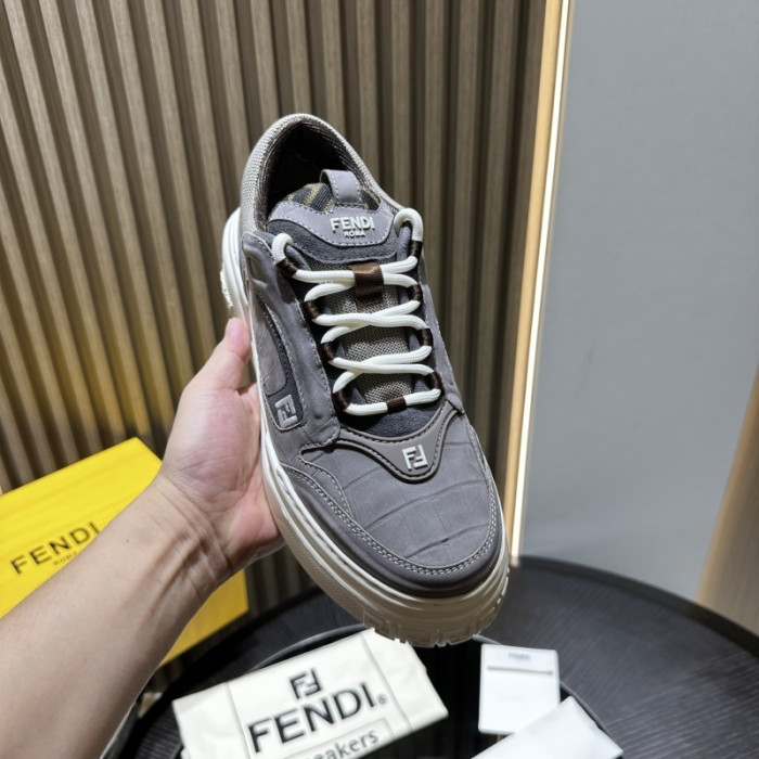 F**di SNEAKERS