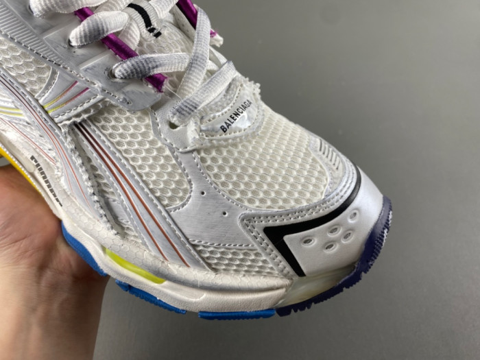 Ba*len*cia*ga Runner 772774 WRUNG 9800