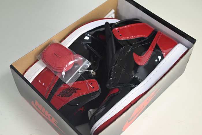 air jordan 1 high og “bred patent” 555088-063