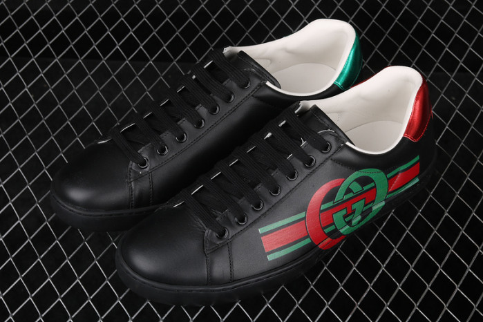 g*u*i low-top sneaker black e1245