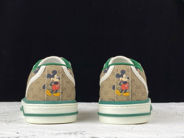 G*u*i ACE EMBROIDERED LOW-TOP SNEAKER E2269