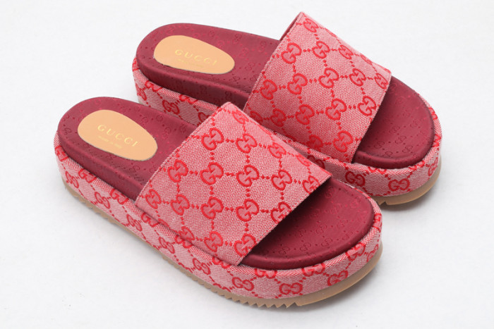 g*u*i sandals d06569