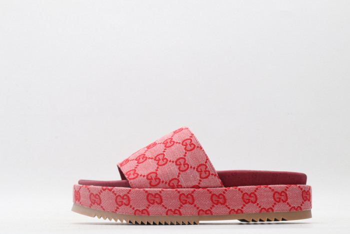 g*u*i sandals d06569
