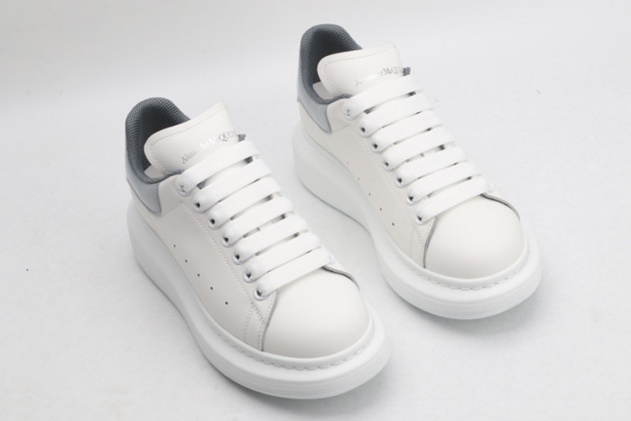 alexander mcqueen e2600