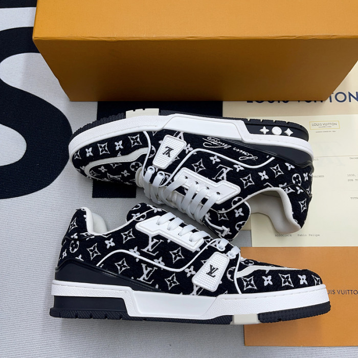 l0vt sneakers