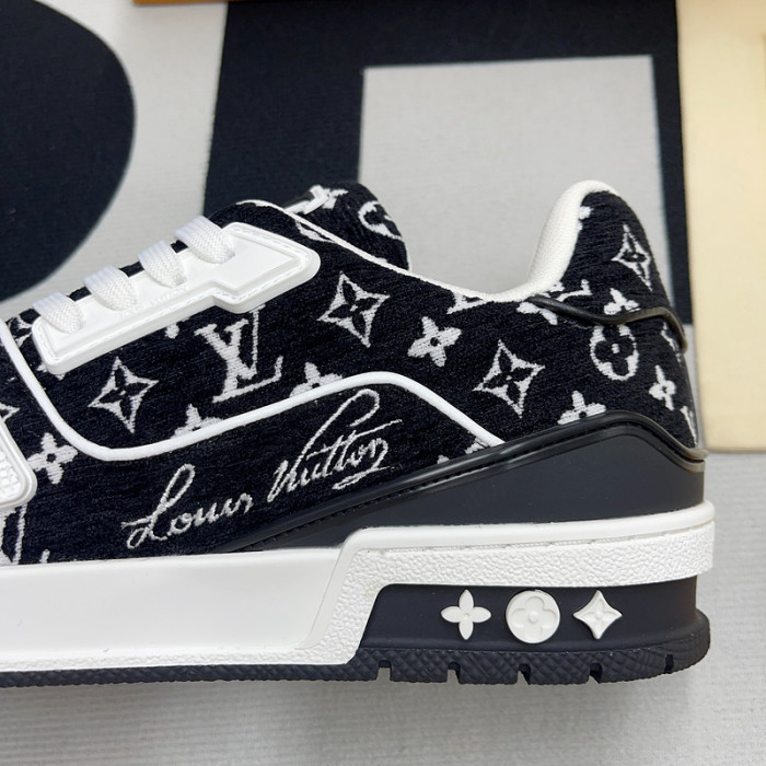 l0vt sneakers