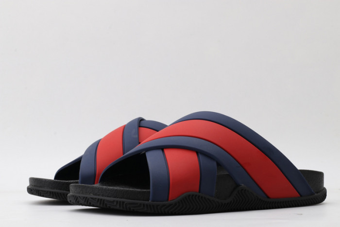 G*u*i SLIDES G086