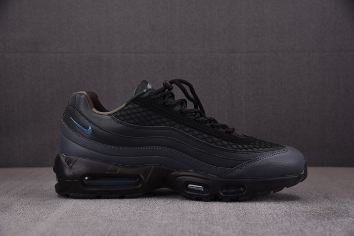 corteiz x nk air max 95 fb2709-002
