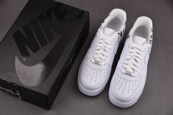 Air Force 1 Low S*p*e Comme des Garcons Shirt 923044-100