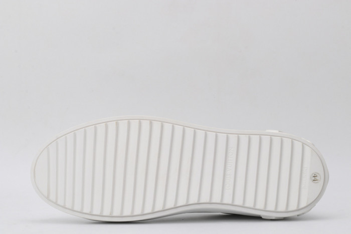 l0vt sneakers
