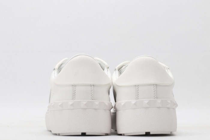 valentino sneakers v102