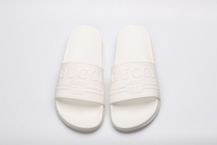 g*u*i slippers d6586