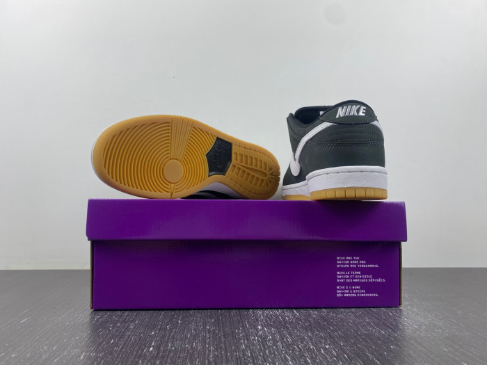 nike sb dunk low pro black gum cd2563-006