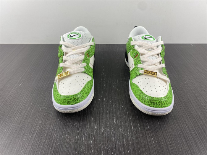 nike dunk low disrupt 2 snakeskin green dv1491-101