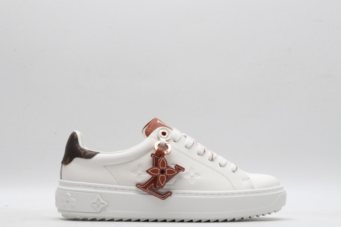 l0vt sneakers