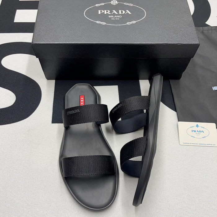 pra*a sandals p072