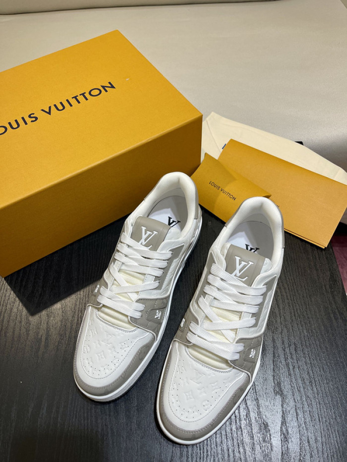 l0vt sneakers