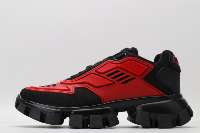 pra*a sneaker p020