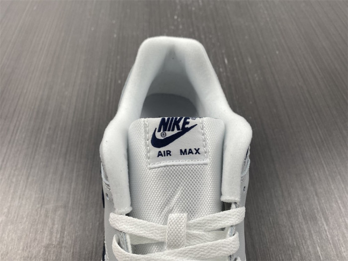l0vt sneakers