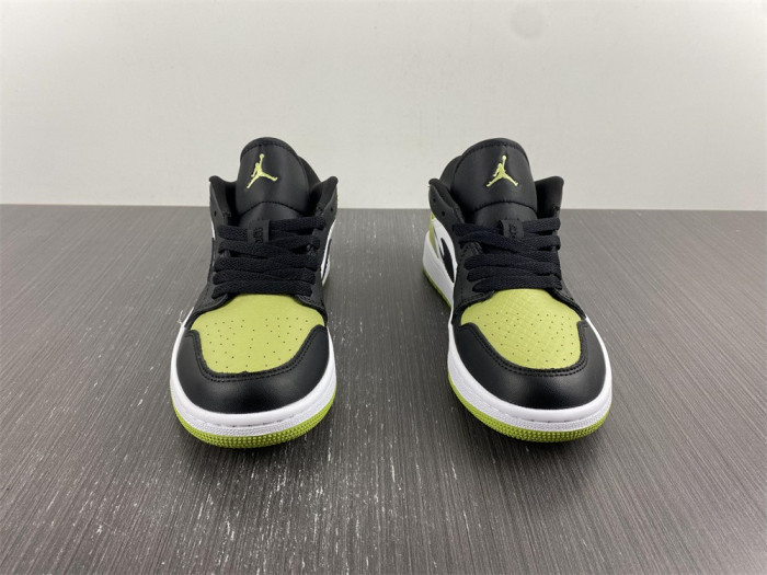 air jordan 1 low snakeskin vivid green dx4446-301
