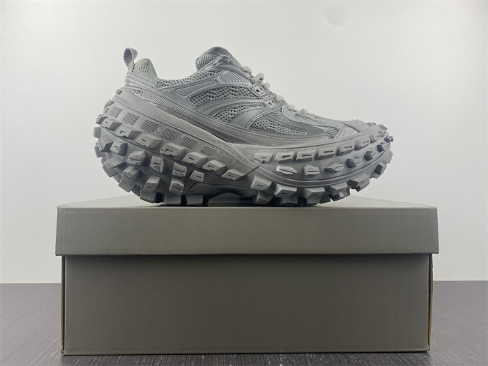 Ba*len*cia*ga defender trainers w2ra6 1200
