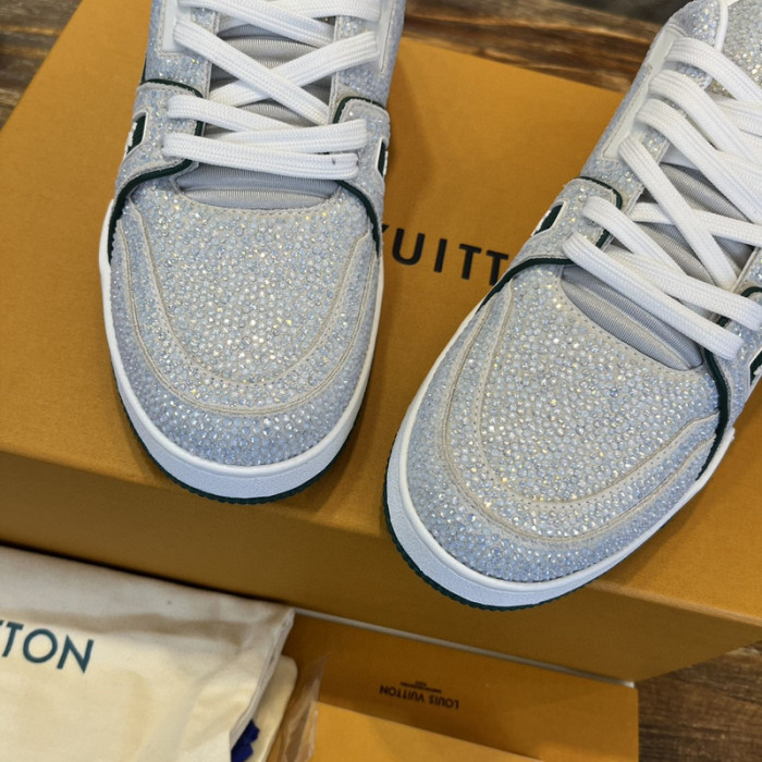 l0vt sneakers