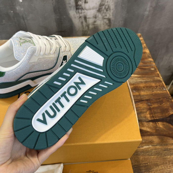 l0vt sneakers