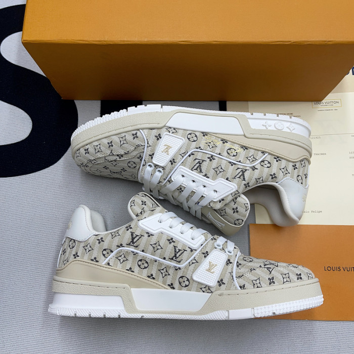 l0vt sneakers