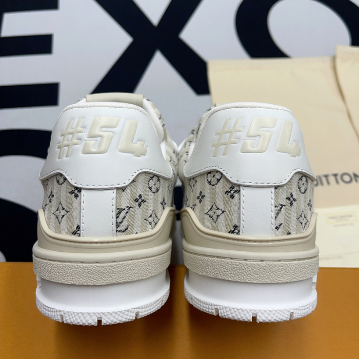 l0vt sneakers