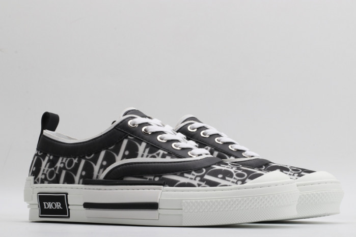 D*0r B23 LOW SNEAKERS D0271