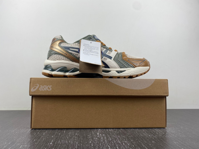 As*ic*s Sneaker AS05304