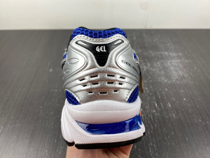 As*ic*s Sneaker AS05306