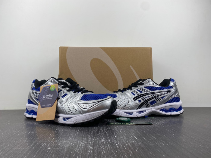 As*ic*s Sneaker AS05306