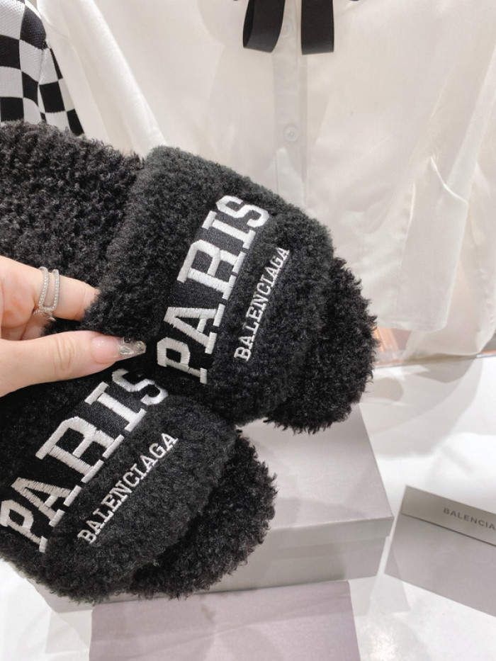 Ba*len*cia*ga Sandals W3R83 6400