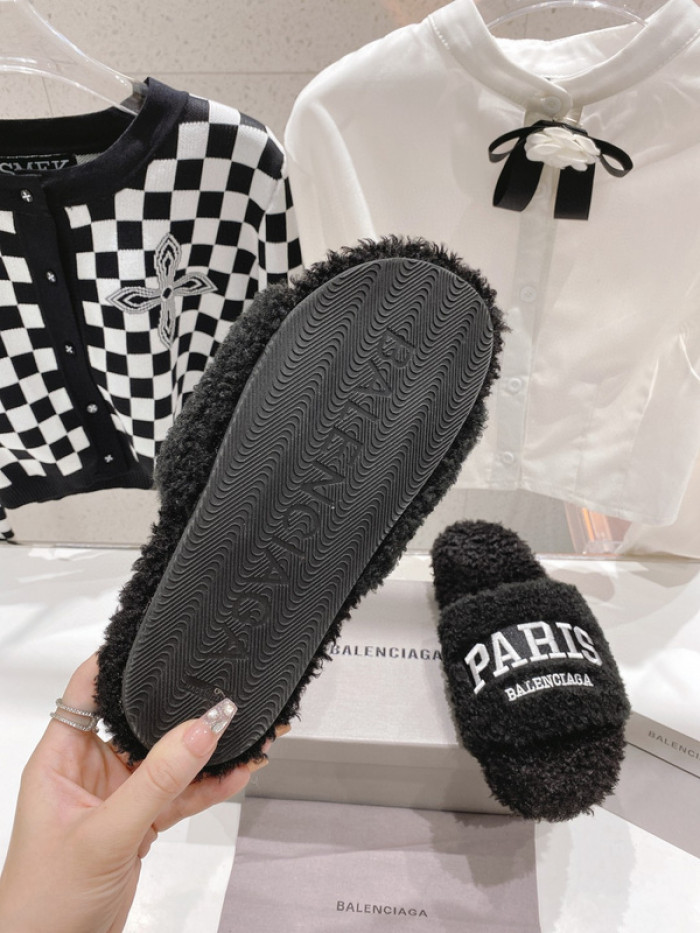 Ba*len*cia*ga Sandals W3R83 6400