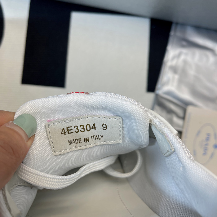 Pra*a SNEAKER P050