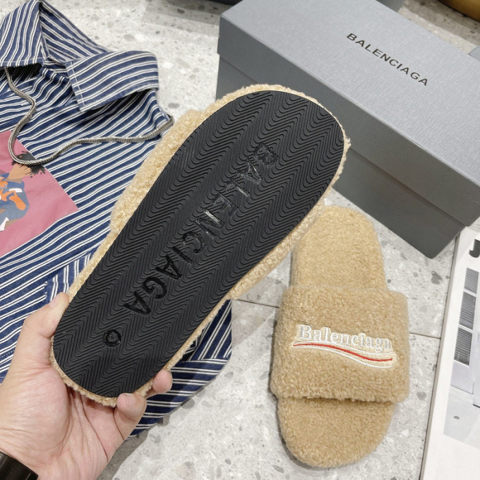Ba*len*cia*ga Sandals W3R83 4700