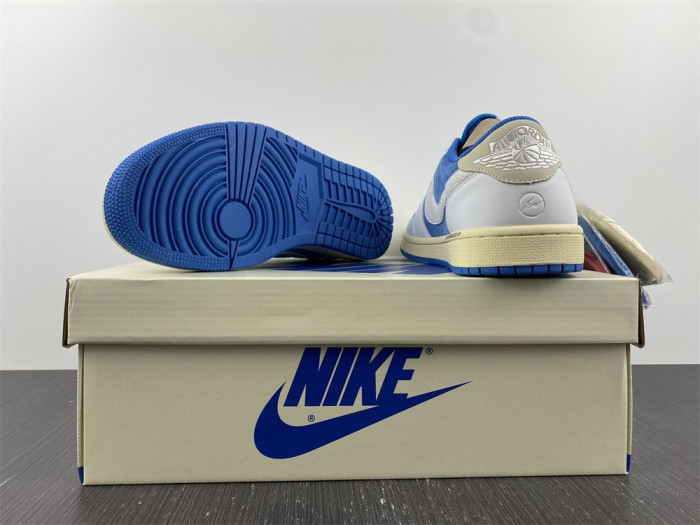 travis scott x air jordan 1 low cq4277-212